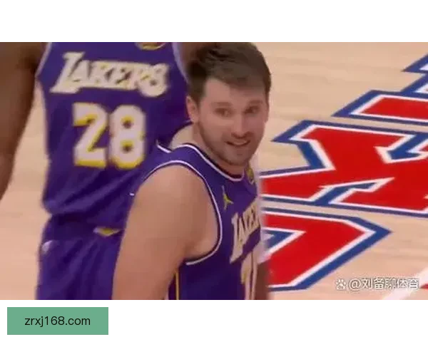 东契奇40分准三双创纪录力压詹姆斯全场最佳无詹姆斯难以取胜