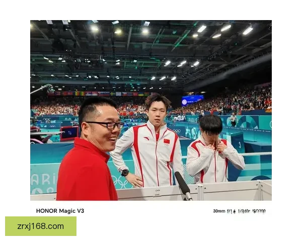 王楚钦累倒双手撑地感言观众托举自己全力拼搏再度冲击荣耀