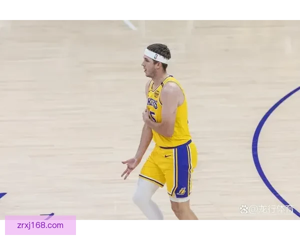 湖人对阵魔术伤情更新 里夫斯出战存疑克勒贝尔缺阵
