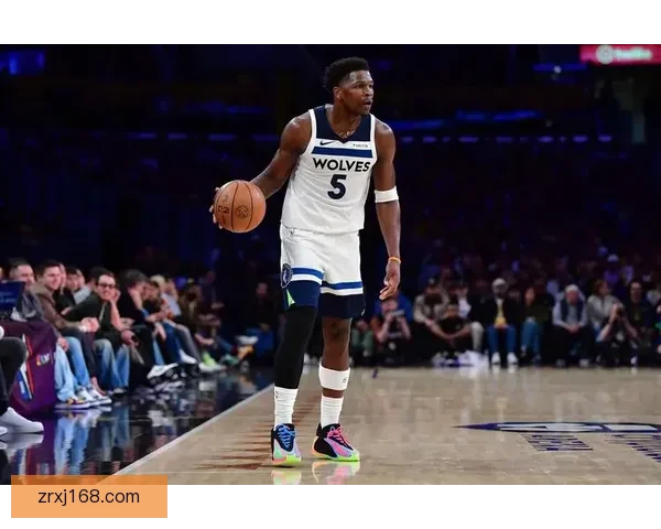活塞主帅谈旧将艾维:深知他的不易 NBA为包容性最强职业体育环境之一 活塞主帅谈旧将艾维:深知他的不易 NBA为包容性最强职业体育环境之一